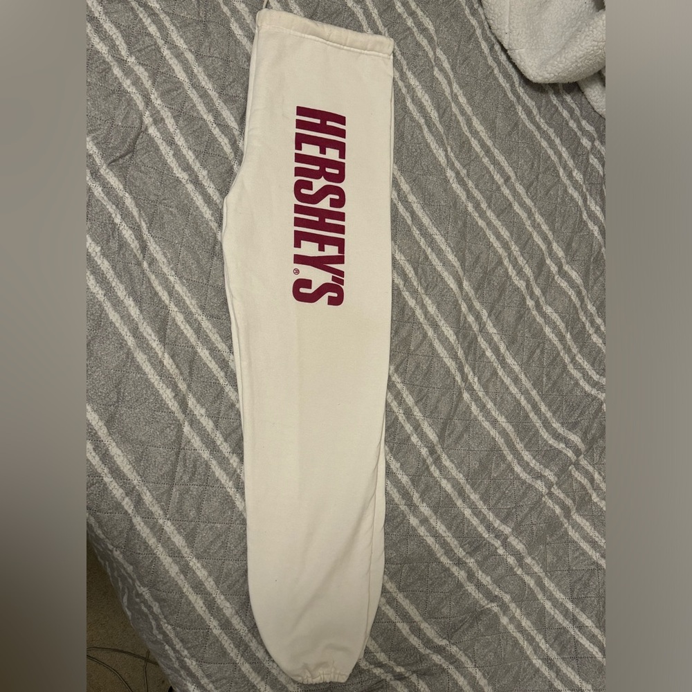 Vintage Jerzees Hershey’s sweatpants